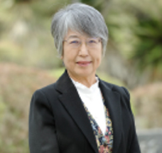 八重樫牧子